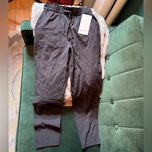 Lululemon Keep Moving Pant Size 4